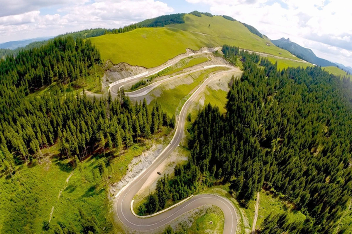 Trans-Rarău &mdash; drum montan destinație de 1 Mai fără aglomerație