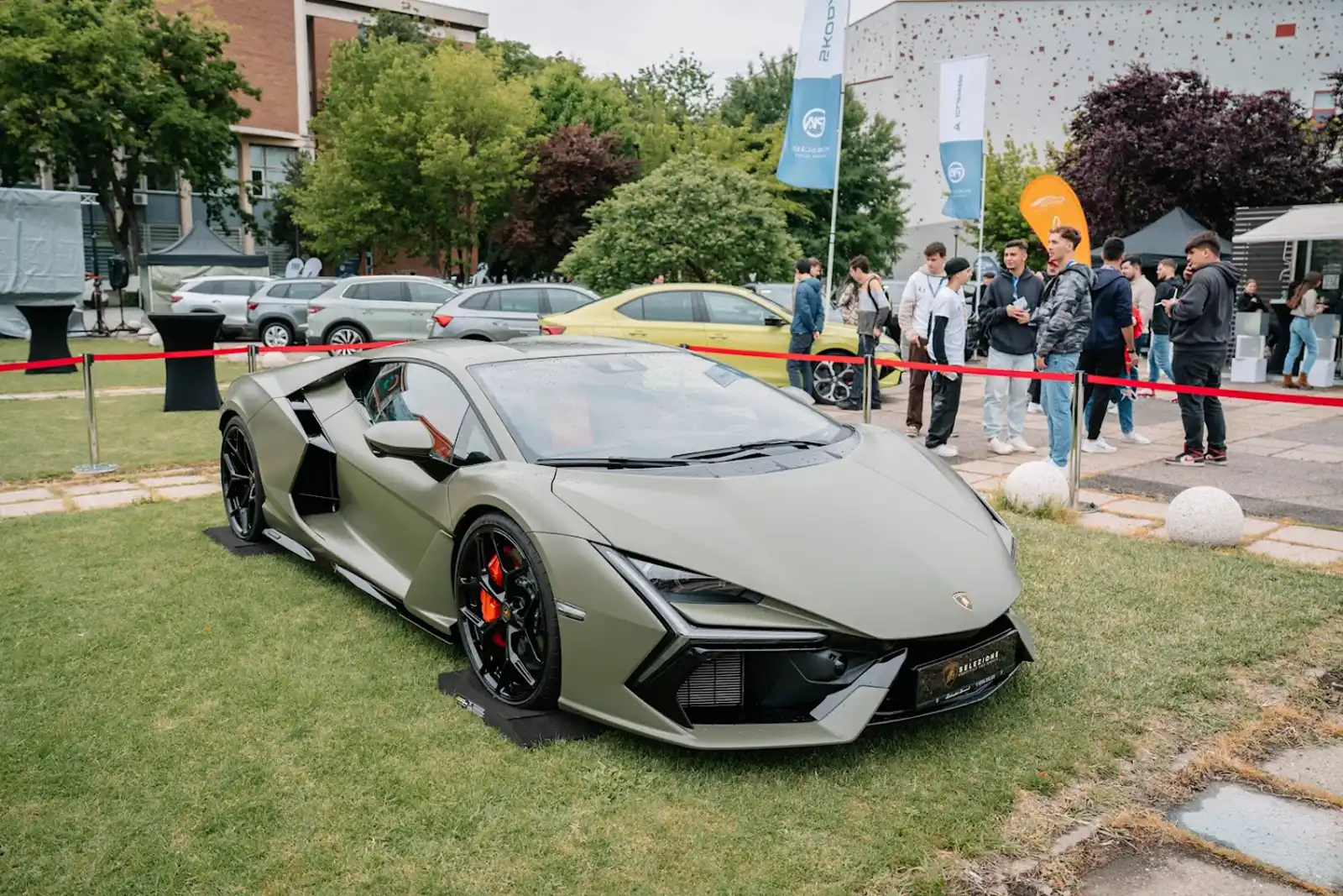 AutoFEST 2026: de la pasiune la responsabilitate. Cum arată mobilitatea într-un oraș care trebuie să țină pasul?