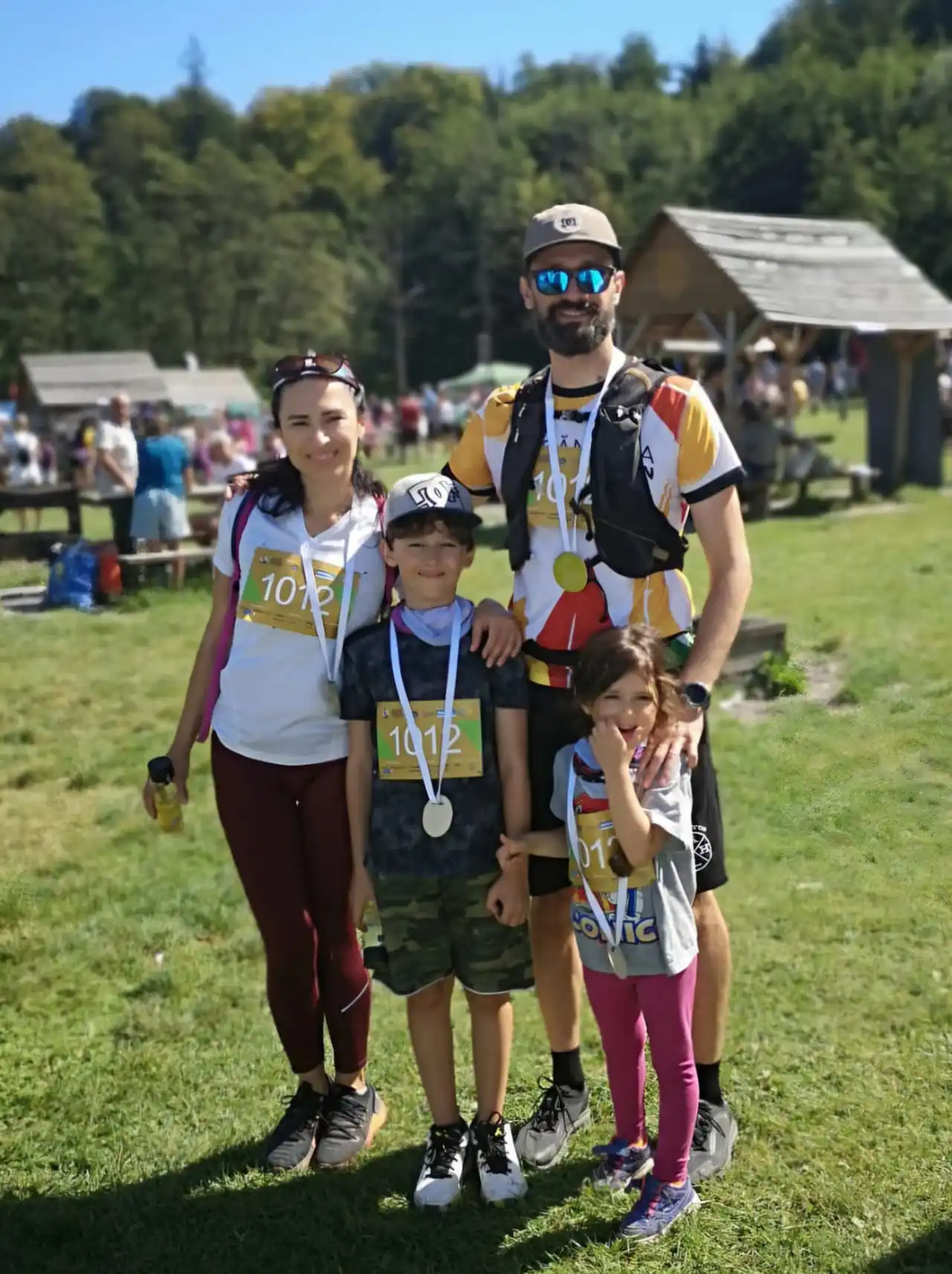 Ambasadorii Brașov Heroes care inspiră orașul" - interviu cu Roxana Elena Ilie și Alina Ilieș: doi dintre ambasadorii proiectului „Educația Te Salvează"
