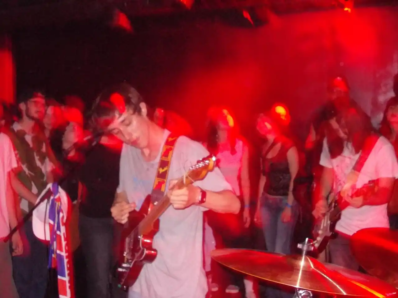 Stray Lights Showcase revine pe 5 mai cu Rotko și Coridor, Apt. la Control Club
