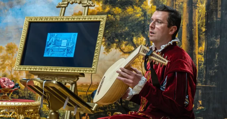 Muzica lui John Dowland va răsuna la Timișoara. Recital de lăută renascentistă susținut de Caius Hera
