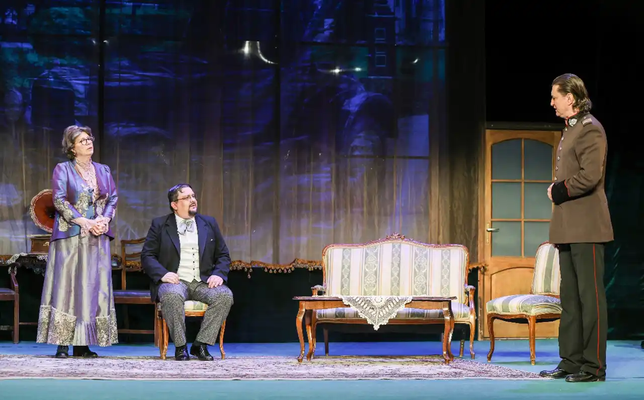 „Micul infern” ajunge la a 350-a reprezentație pe scena Teatrului Național „I.L. Caragiale” din București