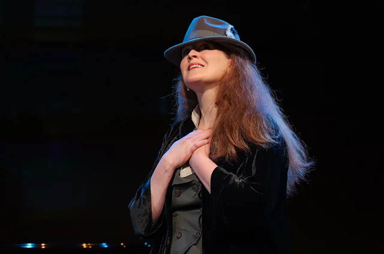 Hoinar.Unbroken la Teatrul ACT: O hartă a rezilienței desenată prin teatru și muzică