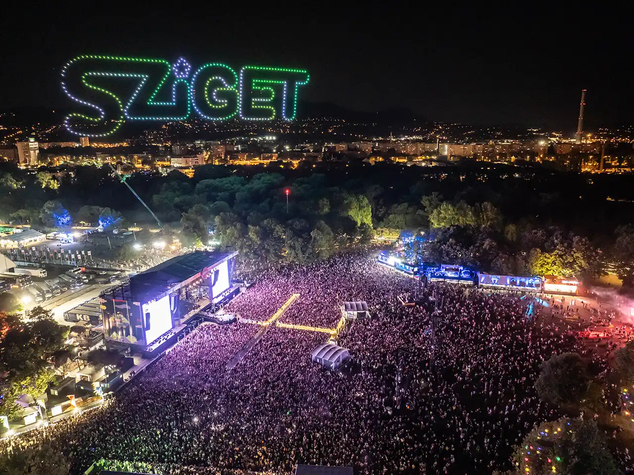 Poza Sziget 2026: program complet, headlineri și tot ce trebuie să știi despre unul dintre cele mai mari festivaluri de muzică din Europa