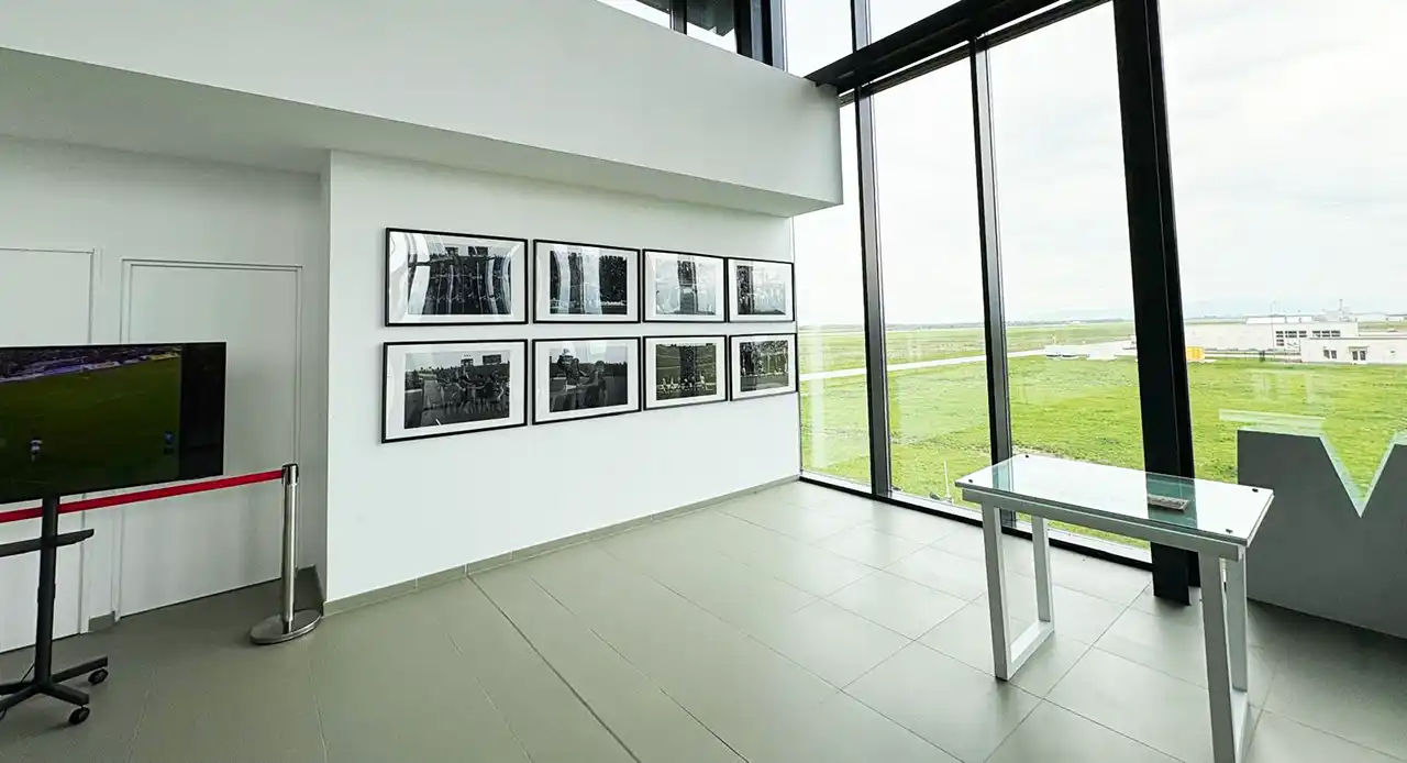 Istoria Stelei ne dă aripi! Steaua București &icirc;n Aeroportul Internațional Brașov!