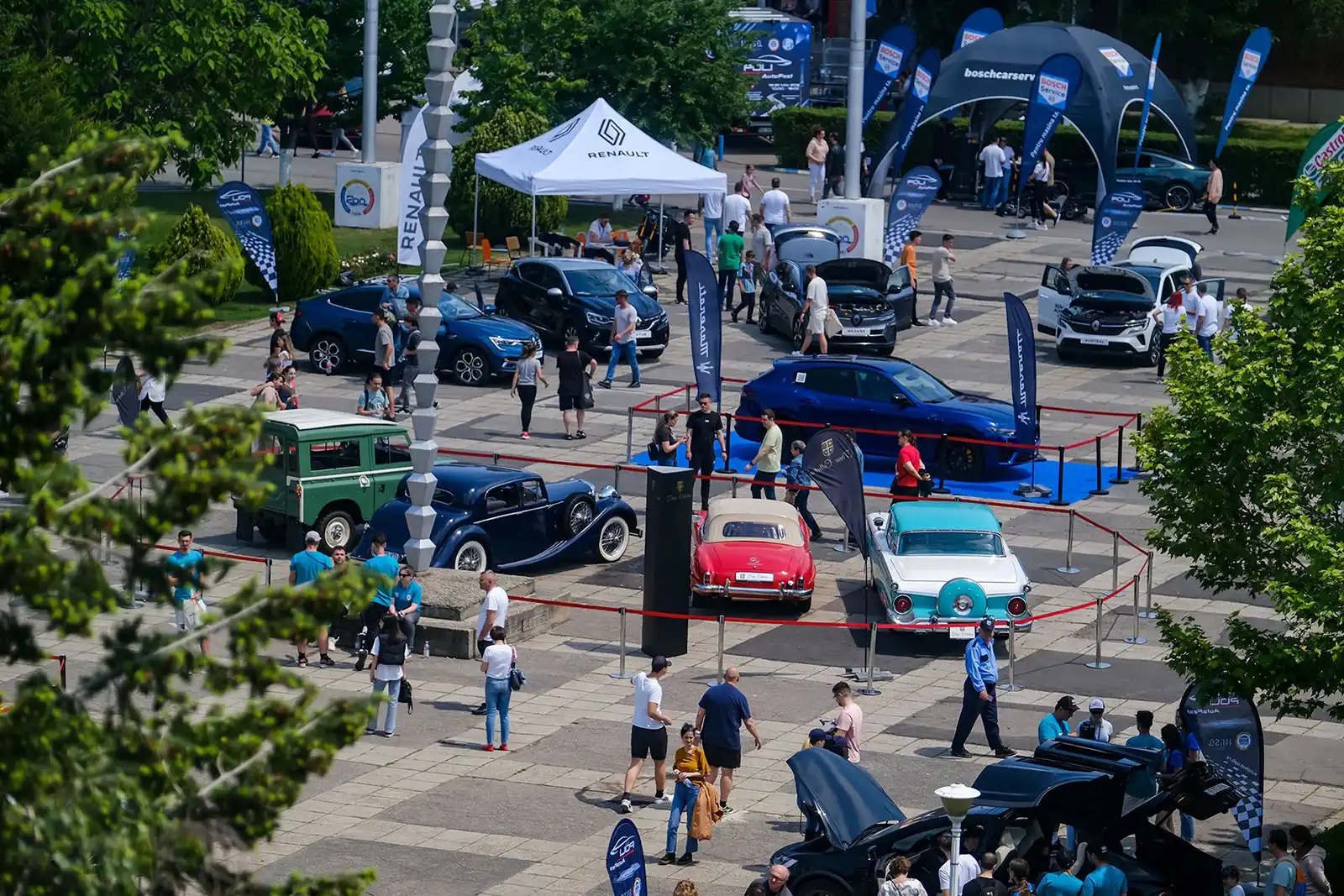 AutoFEST 2026: de la pasiune la responsabilitate. Cum arată mobilitatea într-un oraș care trebuie să țină pasul?