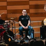 Mihai Mărgineanu aduce la Cluj-Napoca spectacolul „Omul, Povestea, Muzica" într-o întâlnire fără măști despre viață și cântec
