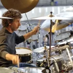 O seară cu Simon Phillips