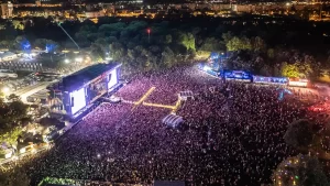 Sziget 2026: program complet, headlineri și tot ce trebuie să știi despre unul dintre cele mai mari festivaluri de muzică din Europa
