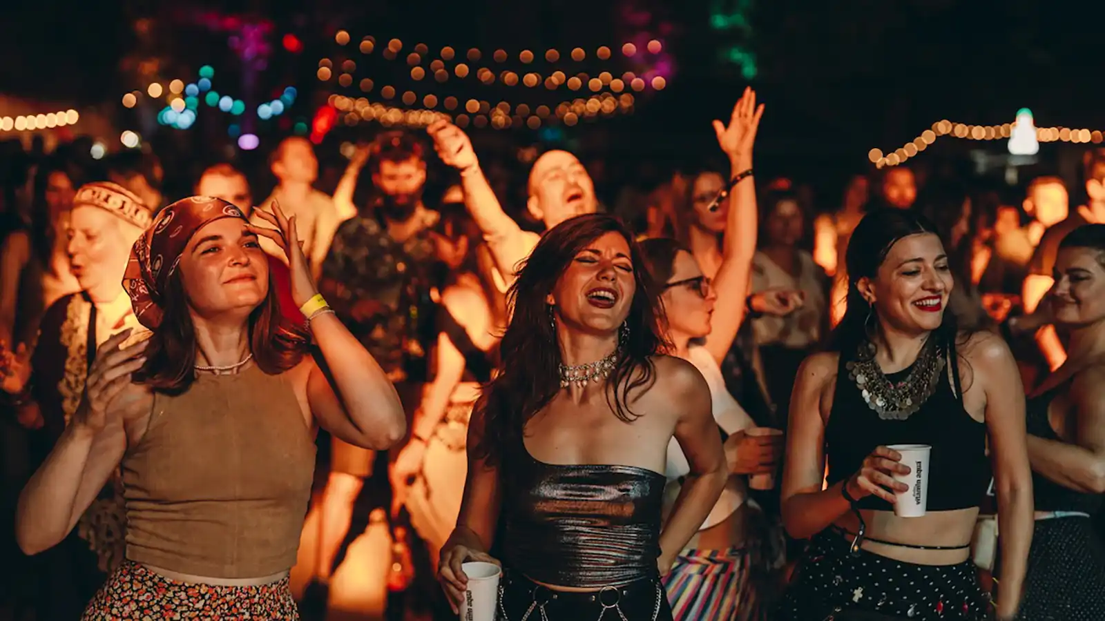 Trei zile de muzică, dans și apusuri pe Lacul Tei: Balkanik Festival revine între 28–30 august