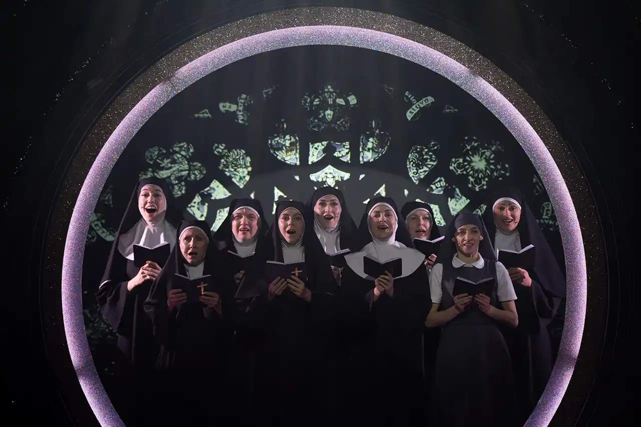 Sister Act imagine din spectacol