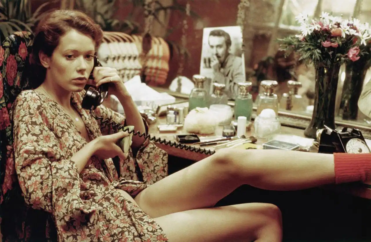 CUCU BAU, micro-festival de cinema erotic, la Apollo111 &icirc;n luna mai