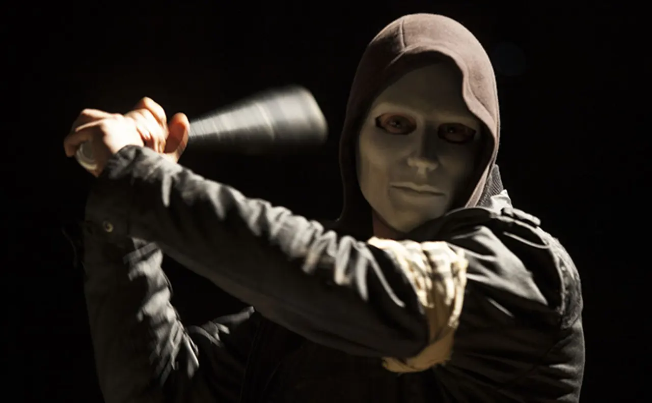 Jamie Bamber in John Doe: Vigilante 2014