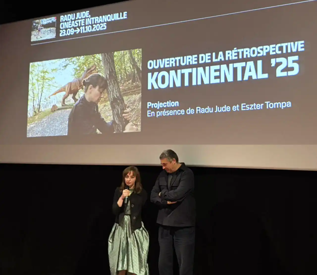 Poza premieră film - Eszter Tompa și Radu Jude, la o proiecție internațională a filmului &bdquo;Kontinental `25&rdquo;. Foto - Arhiva personală ET