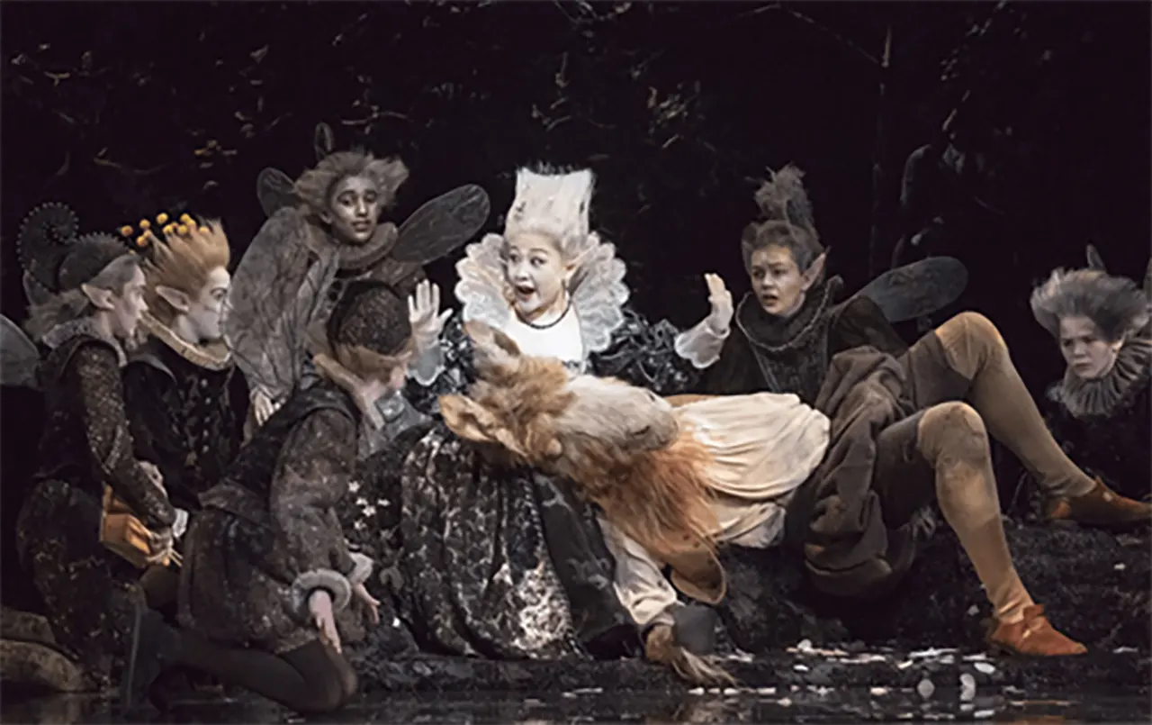 A Midsummer Night's Dream Glyndebourne Opera, East Sussex, England POP-UP STORiEs Evoluția Imaginarului Fantasy