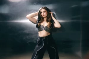 De vorbă cu Alessia Pop despre „Seară de mai", single-ul său de debut