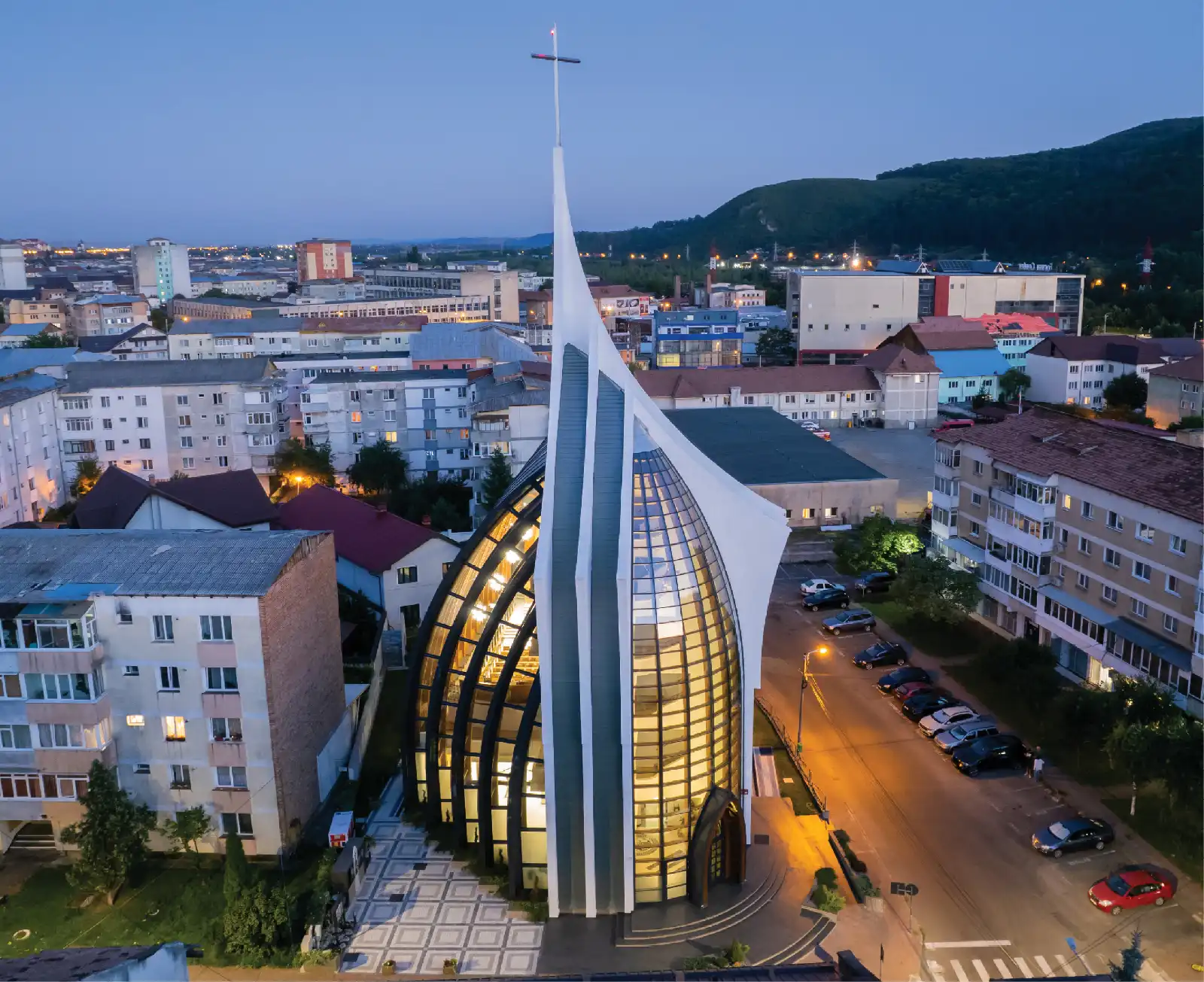 Arhitectura credinței - Biserica Sfântul Iosif Muncitorul din Piatra Neamț
