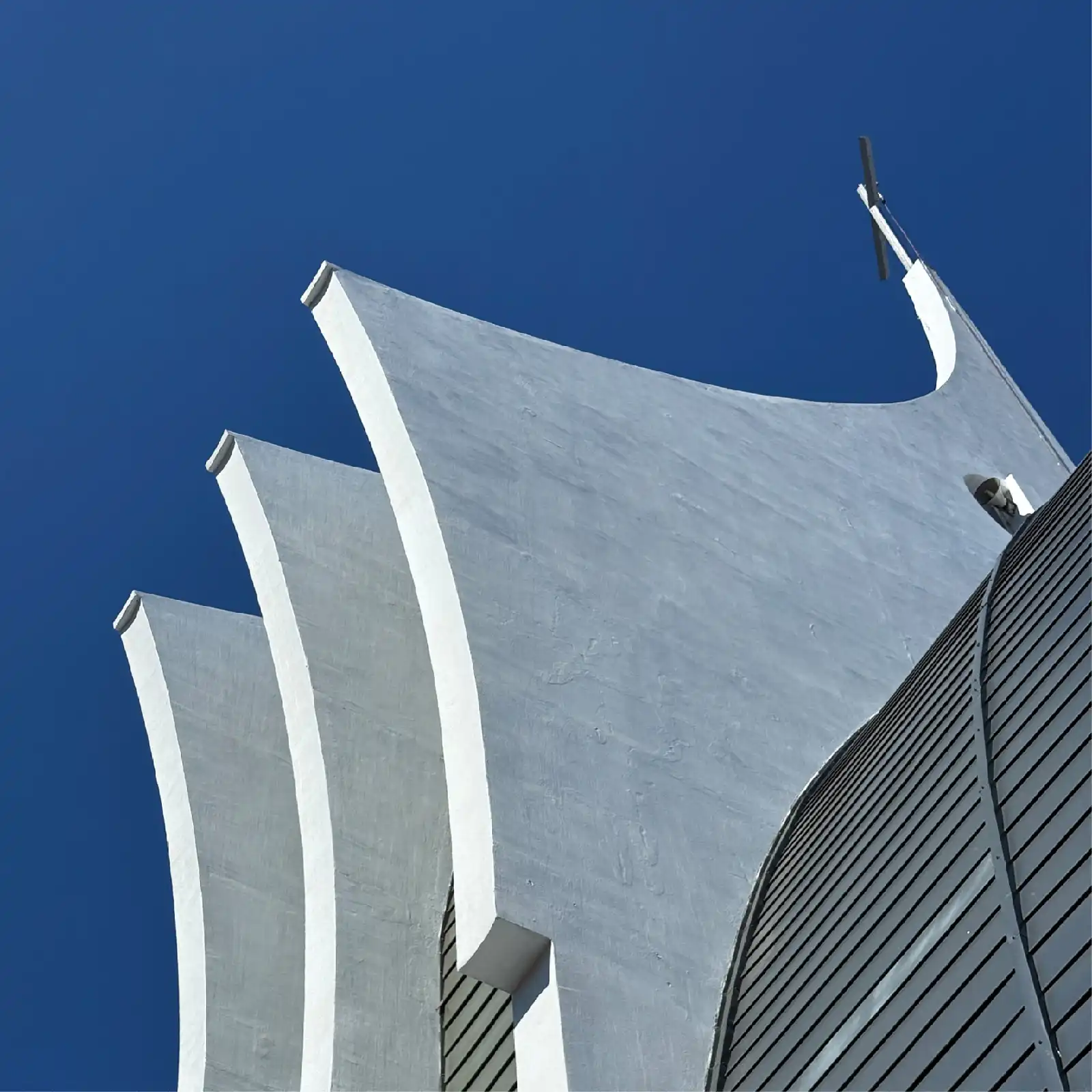 Arhitectura credinței - Biserica Sfântul Iosif Muncitorul din Piatra Neamț