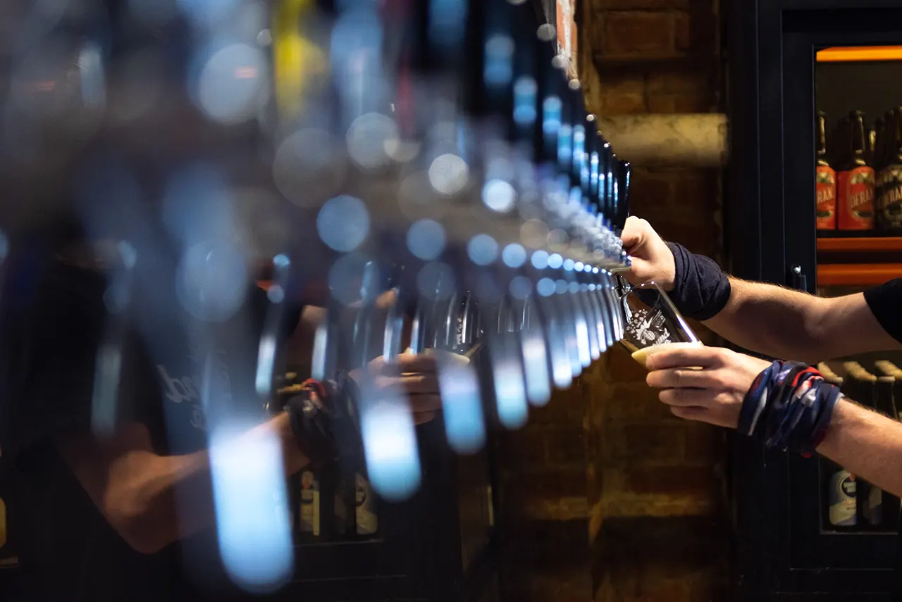 Ground Zero Beer Taproom - Ghid de iesit la bere in Bucuresti 2026