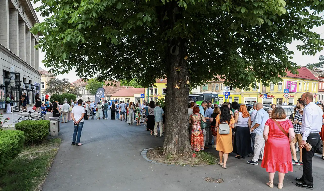 Intrare teatrul Sică Alexandrescu, Săptămâna Comediei Săptămâna Comediei revine: festivalul va avea loc în noiembrie 2026