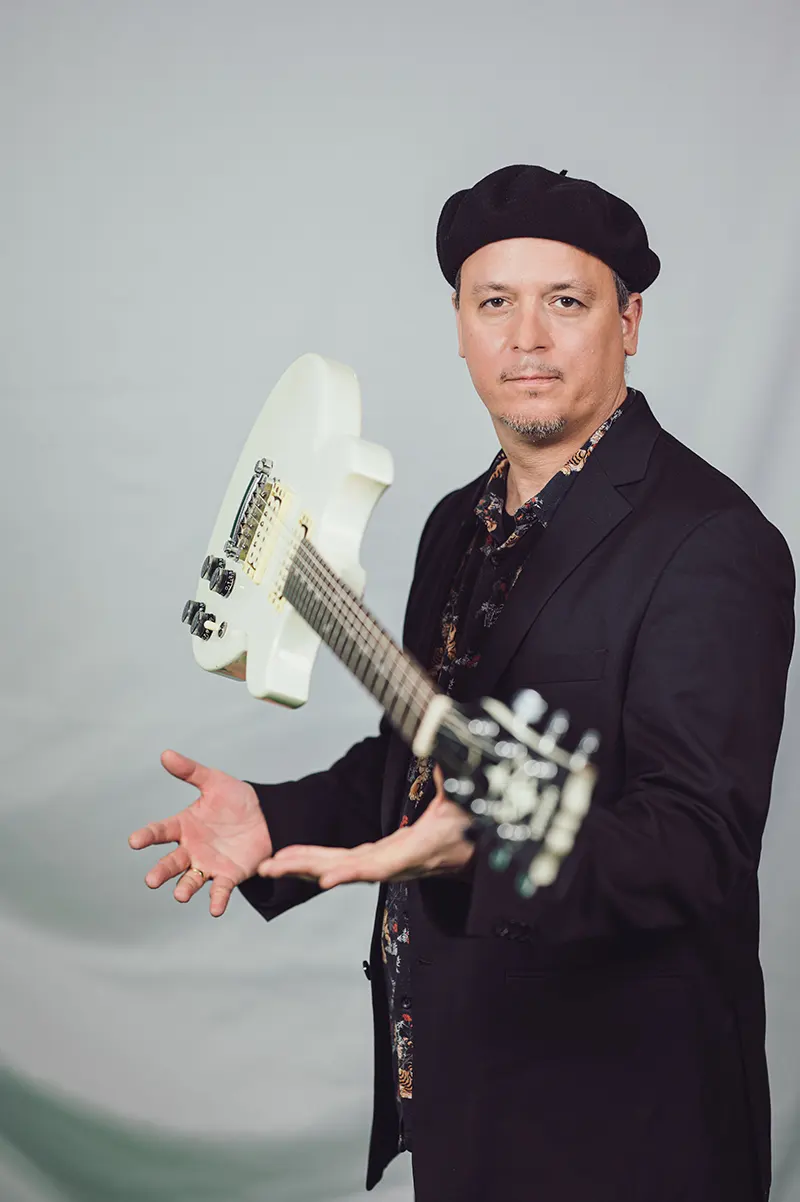Kurt Rosenwinkel foto oficială cu chitara