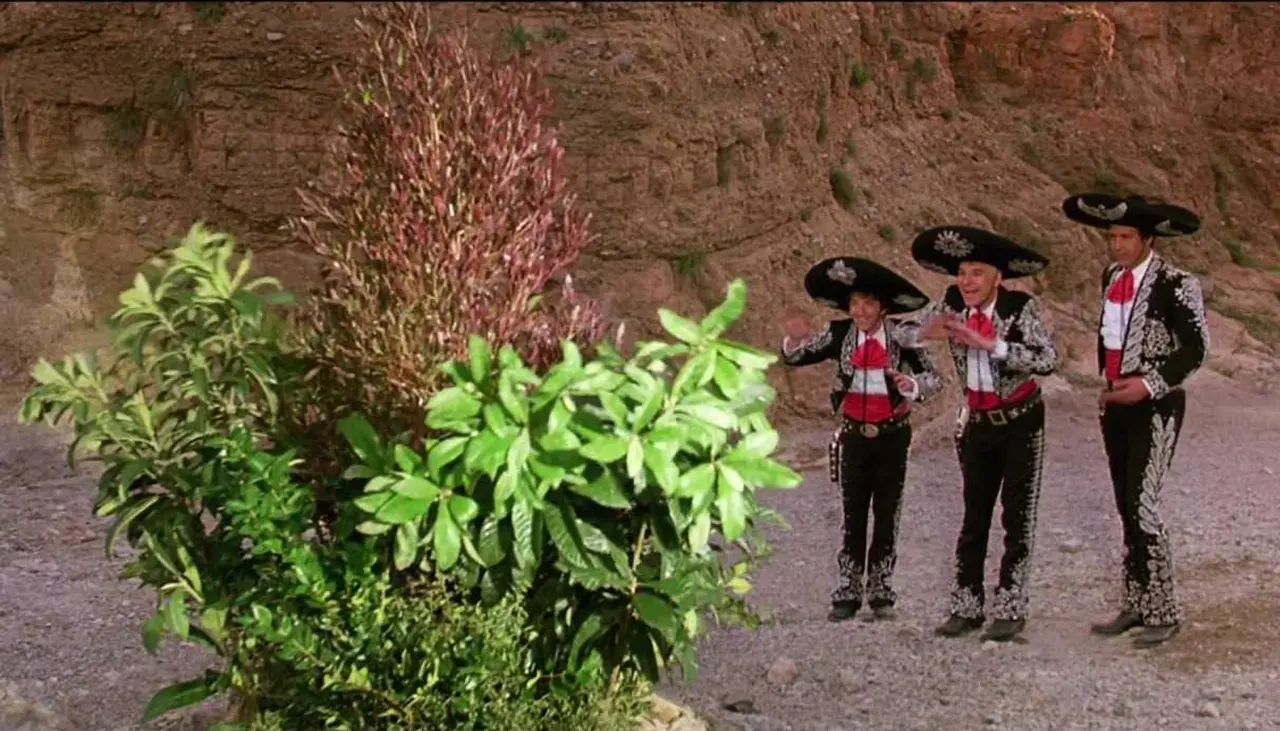 Steve Martin, Chevy Chase, Martin Short, and Randy Newman in Three Amigos! (1986)