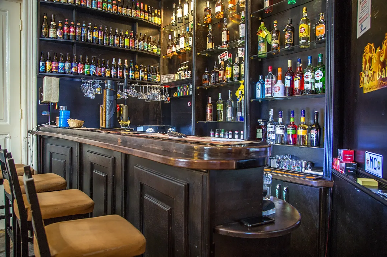 Zeppelin Pub - Ghid de iesit la bere in Bucuresti 2026