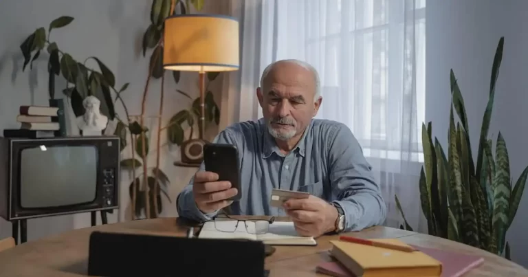 5 avantaje ale aplicației mobile banking pentru gestionarea bugetului personal