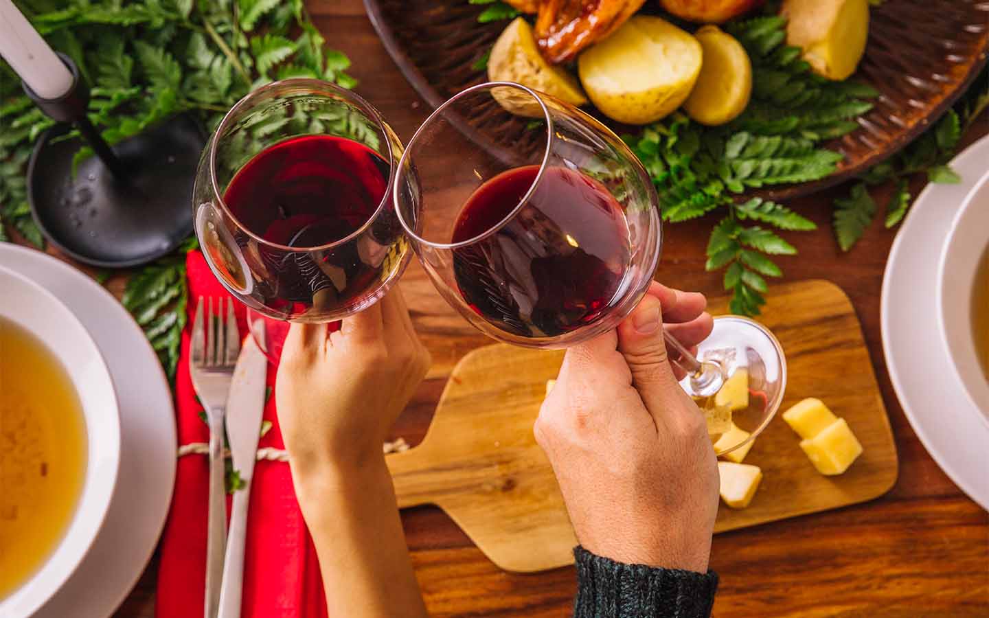 Vinul pe simplu - degustare la masa