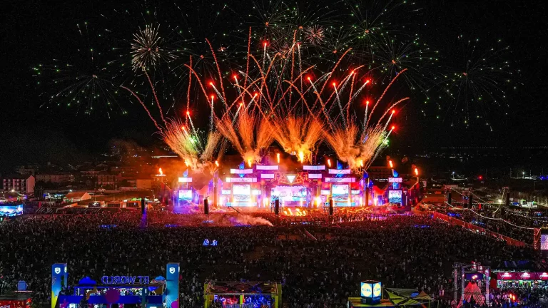 Beach, Please! intră în ultima lună de pregătiri înainte de deschiderea porților ediției aniversare din 2026