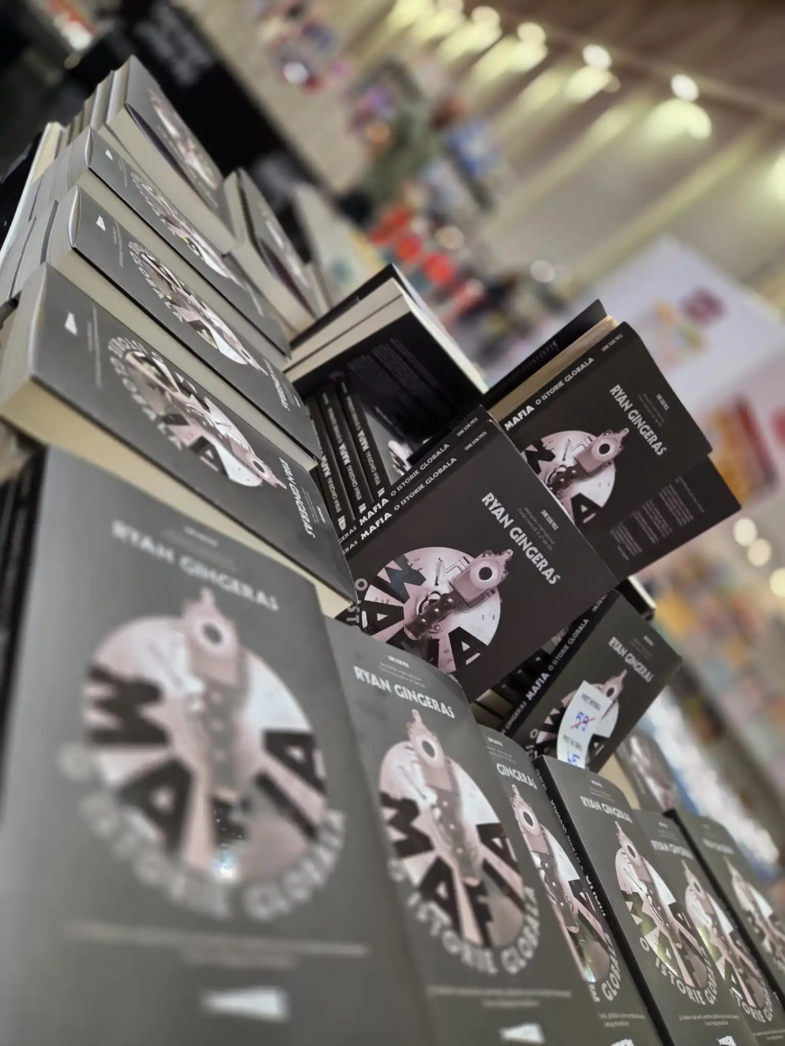 Crime Scene Press lansează colecția SPOTLIGHT, dedicată poveștilor reale care au inspirat lumea crime și thriller