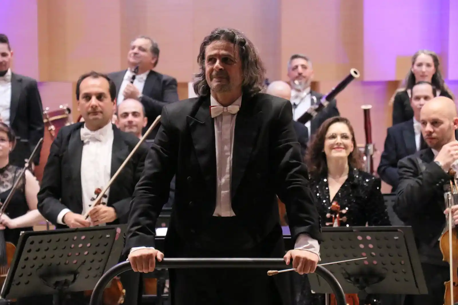 Săptămână muzicală la Filarmonica Brașov: tineri muzicieni, tango argentinian și un recital în Biserica Neagră