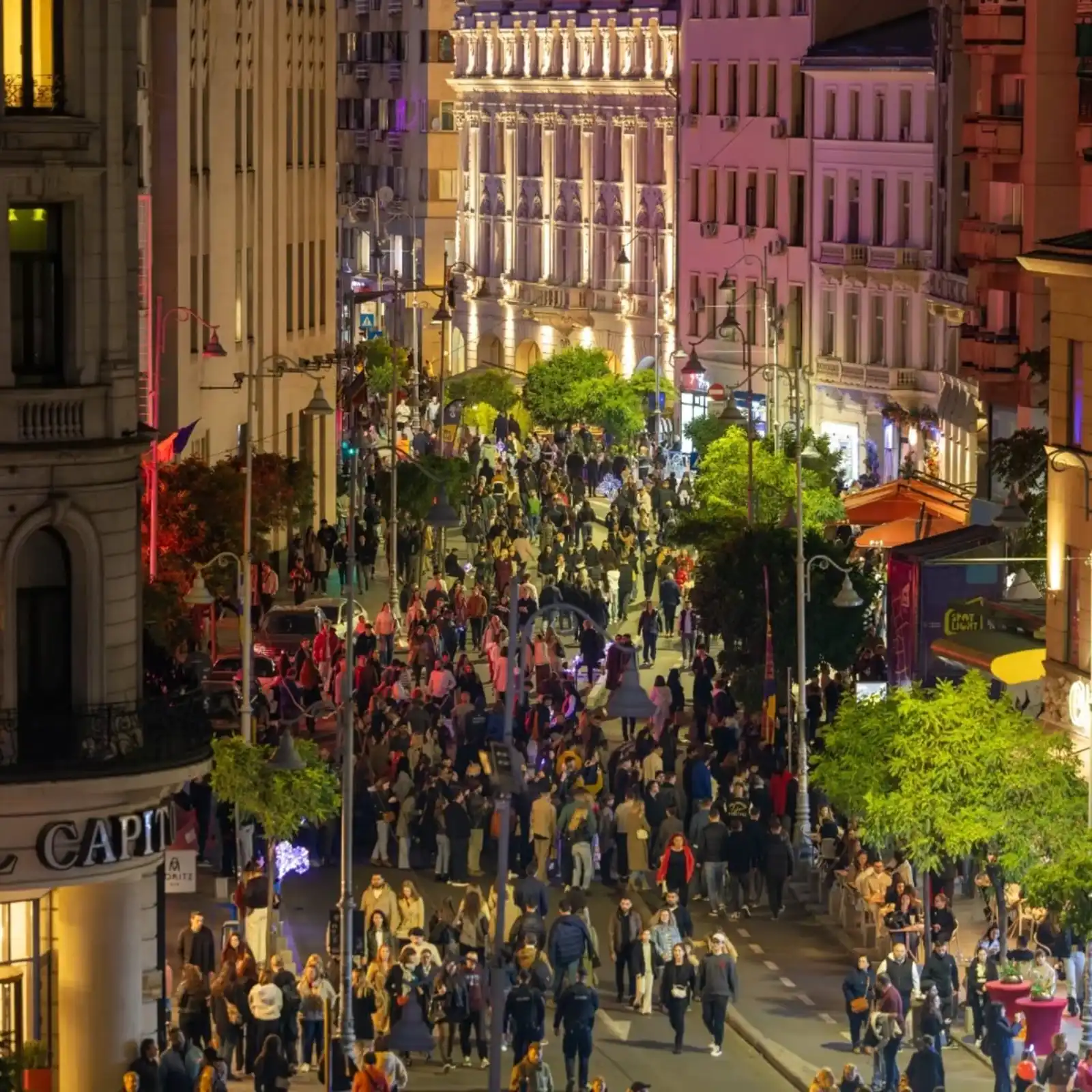 Tur ghidat, dezbatere despre reducerea riscului seismic și activități pentru public, duminică, la &bdquo;Străzi Deschise &ndash; București, Promenadă urbană&rdquo;
