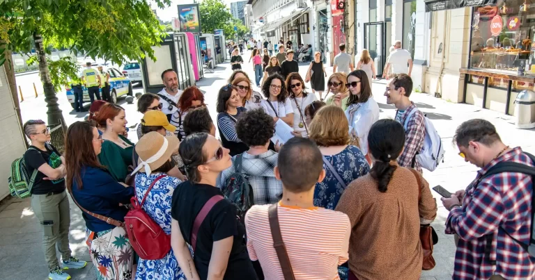 Harta Literară la Brașov - lansare și tur literar ghidat de scriitoarea Simona Popescu, dedicat celebrului Grup de la Brașov