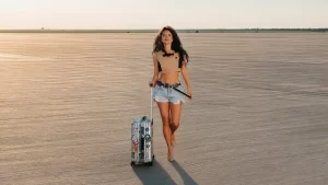 INNA lansează „Wizz Away”, coloana sonoră a unei veri pline de călătorii, aventuri și amintiri de neuitat
