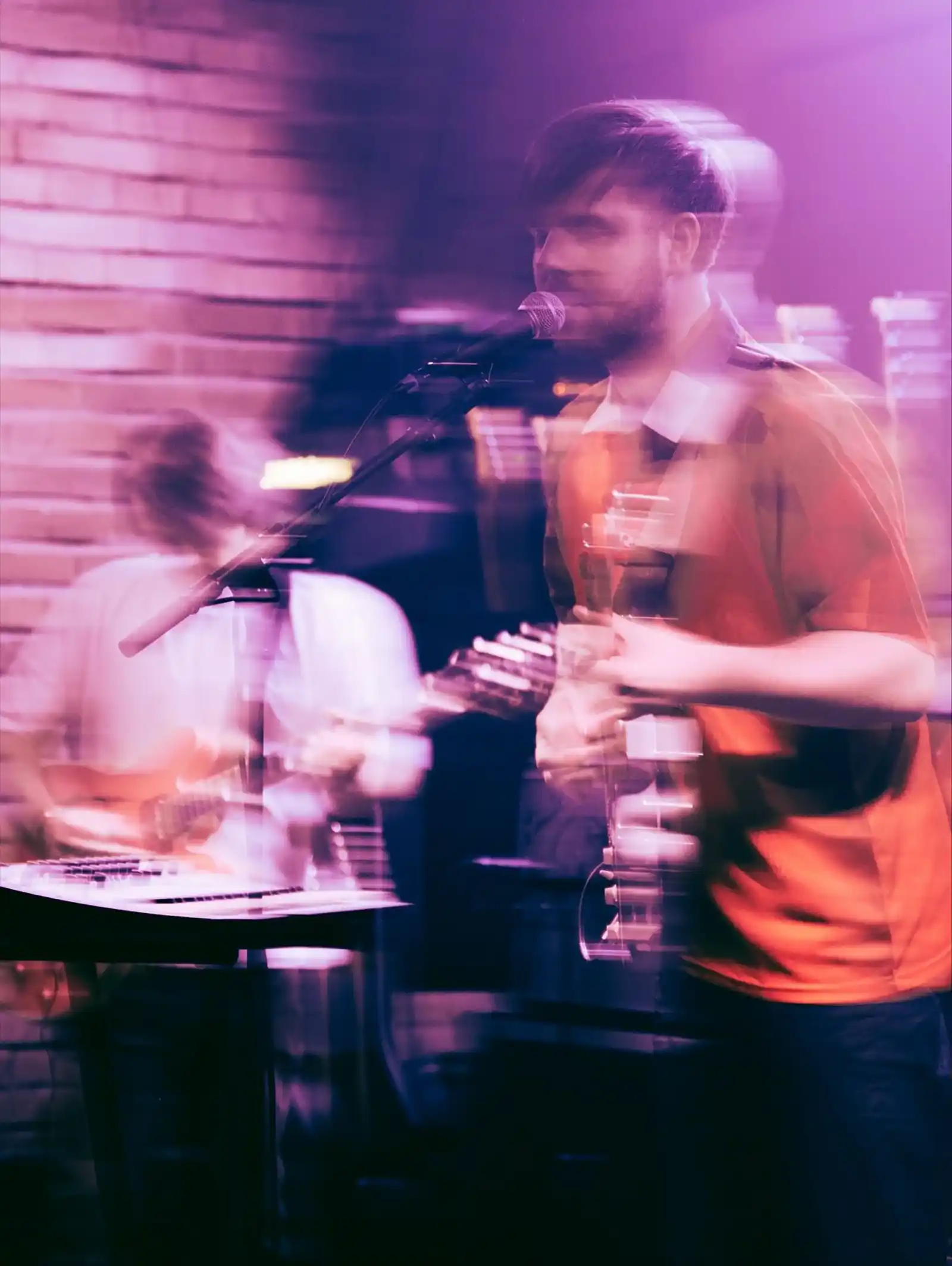 Stray Lights Festival aduce trei zile de muzică alternativă, post-punk, experimental și noise, între 31 iulie și 2 august, în București, la Control Club