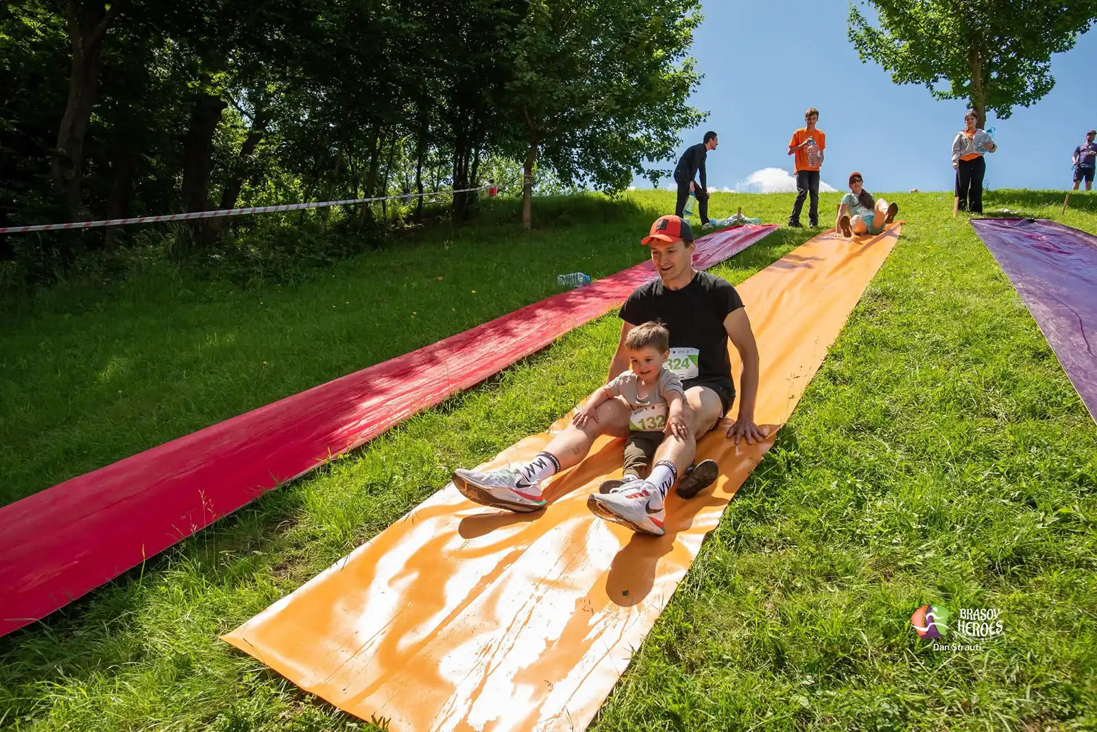 Brașov Heroes - Cursa cu obstacole a comunității, ediția a paisprezecea, a avut loc pe 14 iunie
