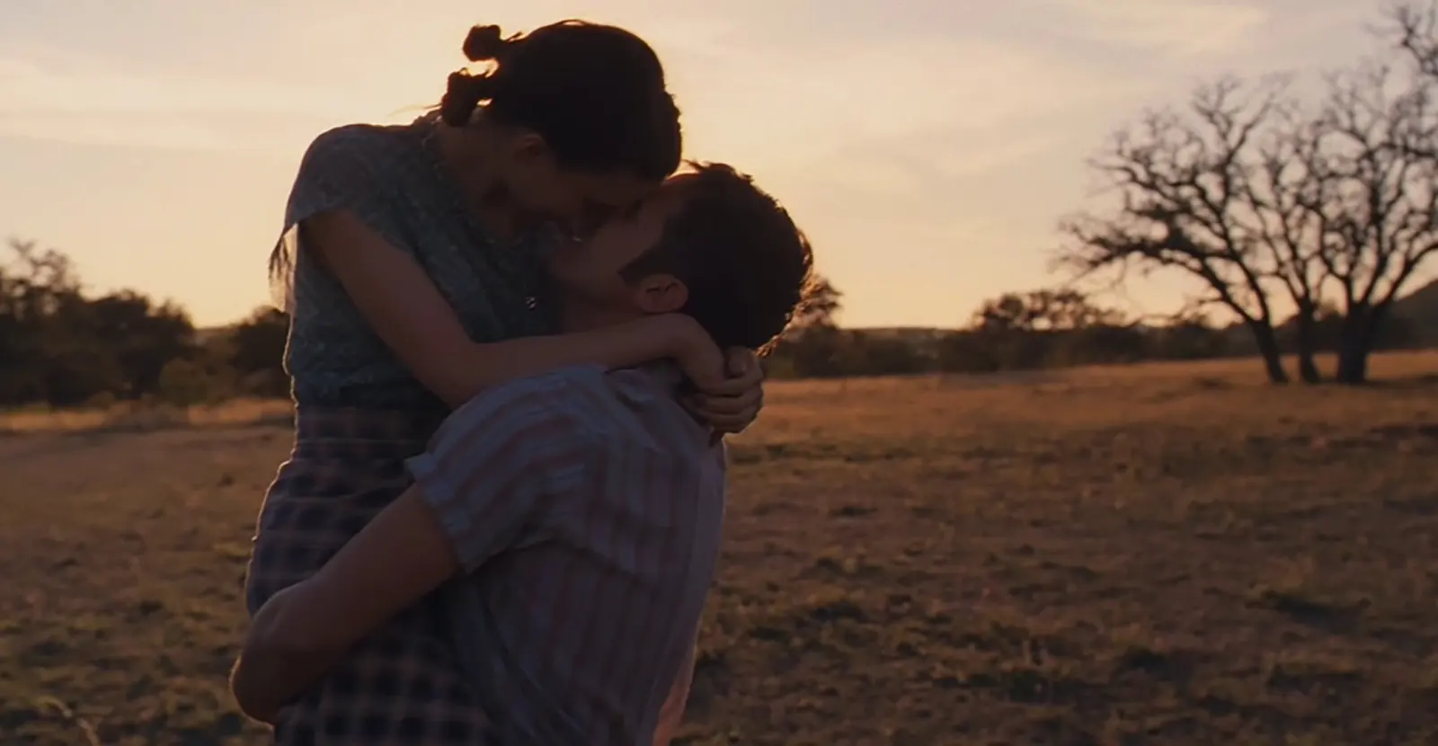 Casey Affleck si Rooney Mara - Aint Them Bodies Saints 2013
