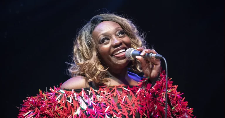 SHARRIE WILLIAMS pe scena - O viaţă între Gospel şi Blues