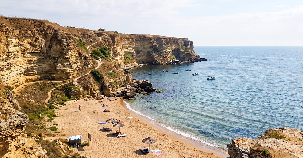 Plaja 23 August cu faleză &mdash; litoral rom&acirc;nesc