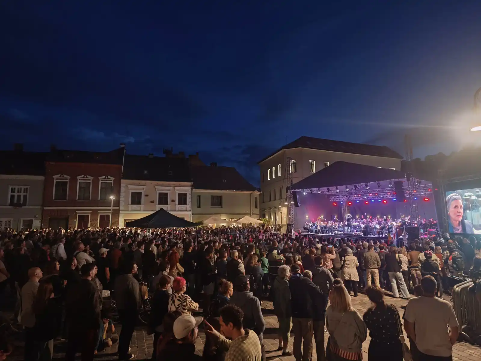 De la tango la jazz: trei seri de muzică în aer liber, săptămâna aceasta la Brașov