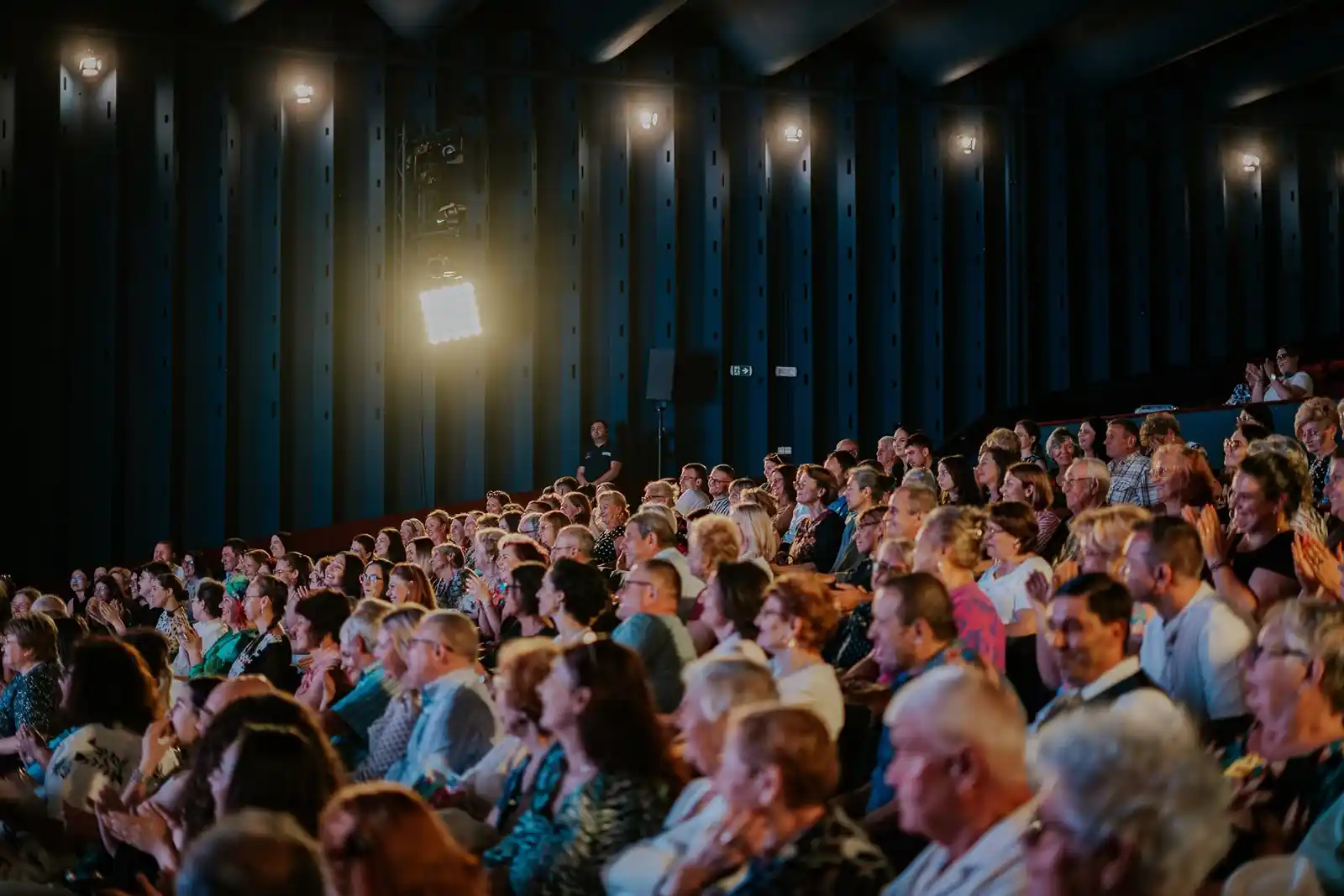 Conferințele SFR revin cu ediția a II-a: patru întâlniri despre film, jurnalism și dialog, construite în jurul terapiei