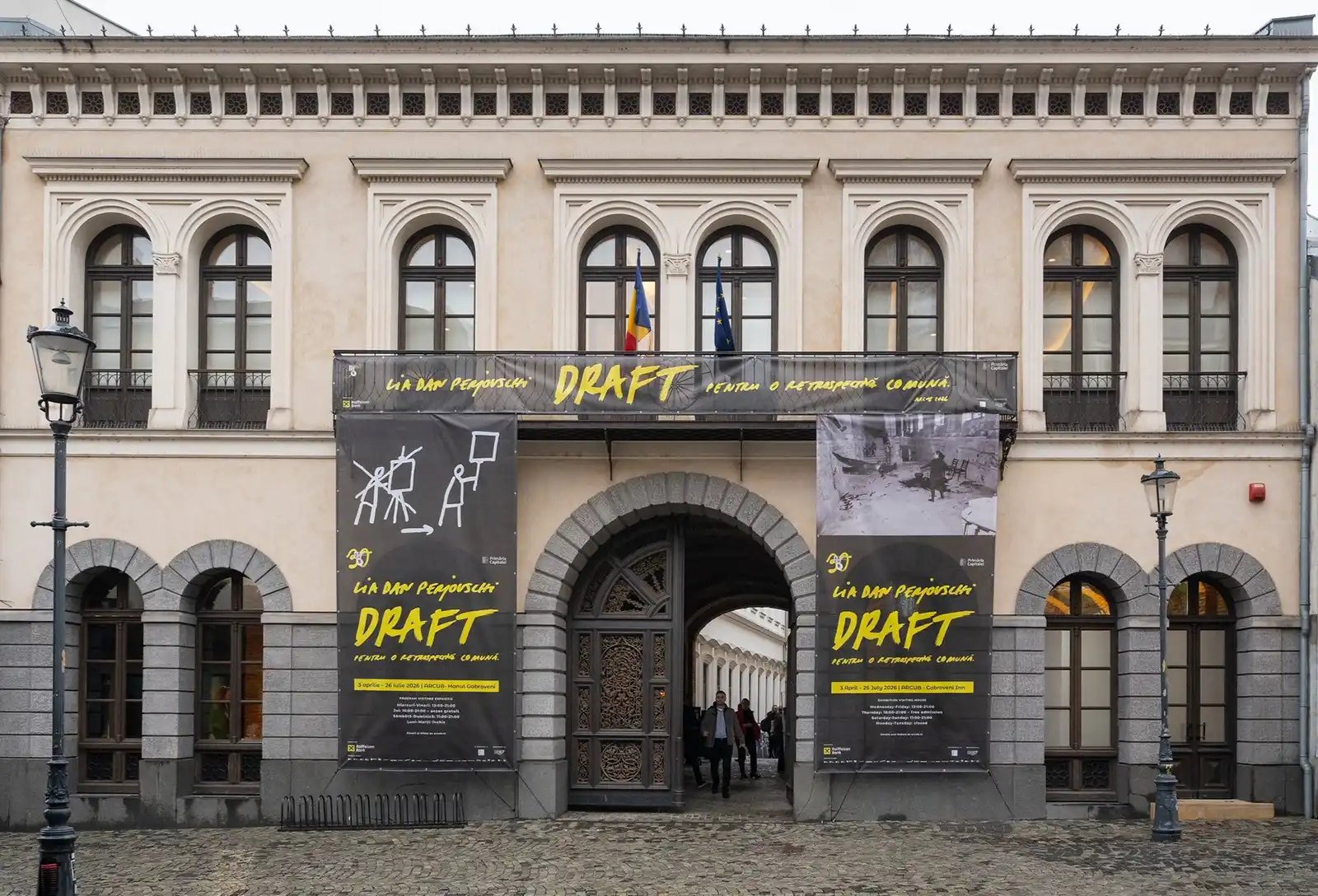 Expoziția artiștilor Lia și Dan Perjovschi „DRAFT pentru o retrospectivă comună”, de la ARCUB - Hanul Gabroveni, se prelungește până la 30 august 2026