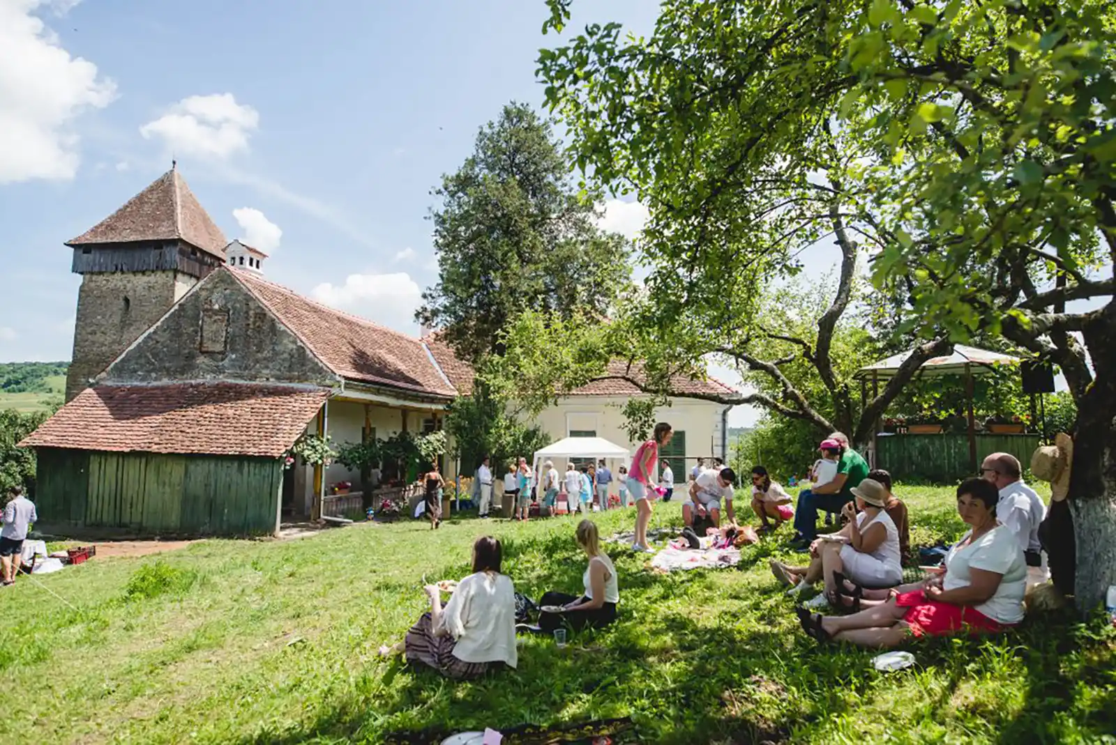 August în Colinele Transilvaniei: peste 20 de evenimente dedicate gastronomiei, patrimoniului, artelor și turismului activ