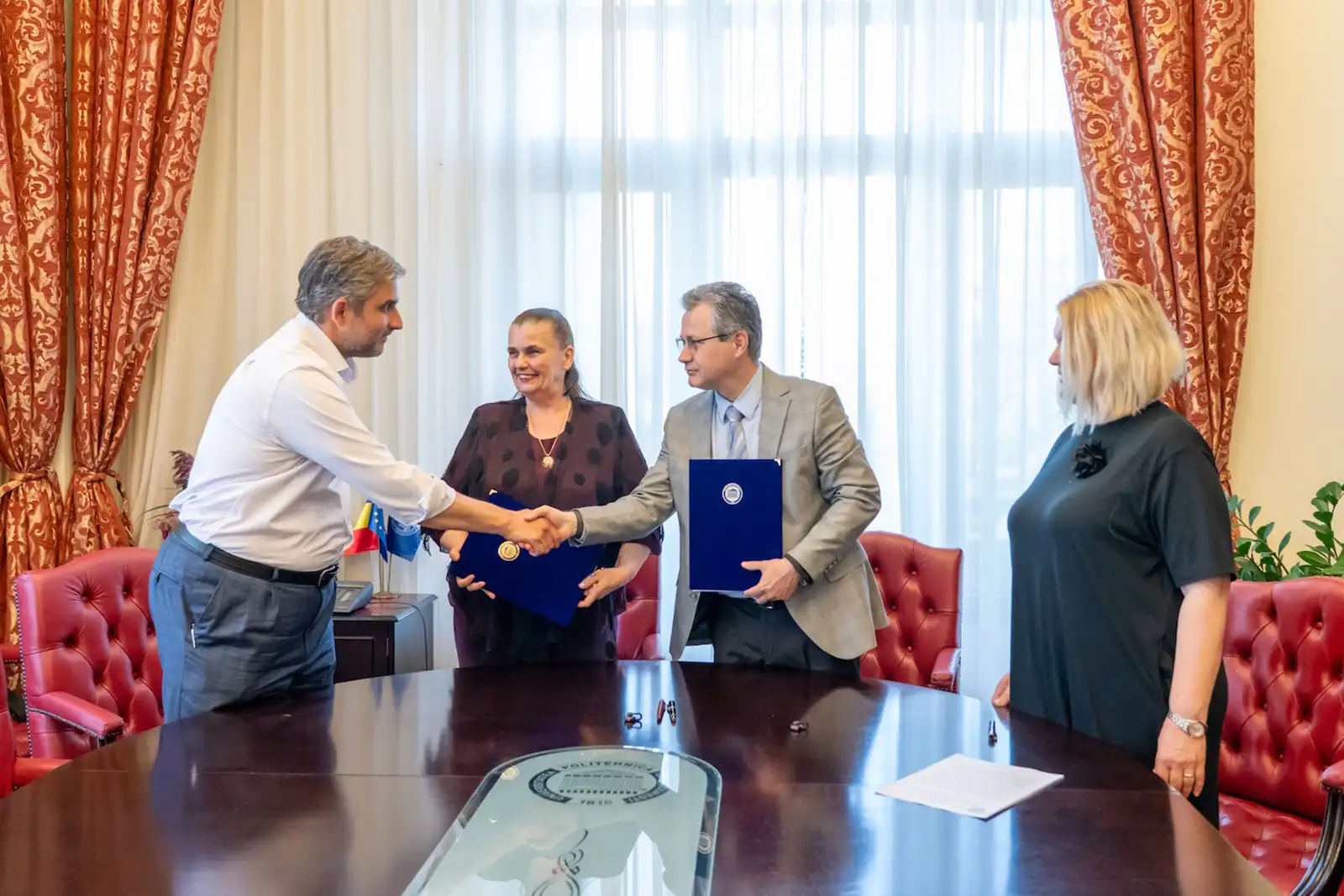Primul liceu din România unde se vor pregăti artiști de musical și specialiști în sunet și lumini pentru spectacole