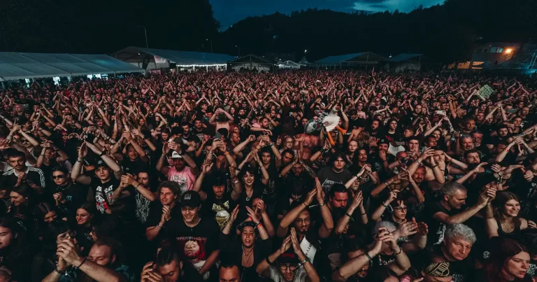 Rockstadt Extreme Fest 2026 aduce cea mai mare producție logistică din istoria unui festival de metal din România