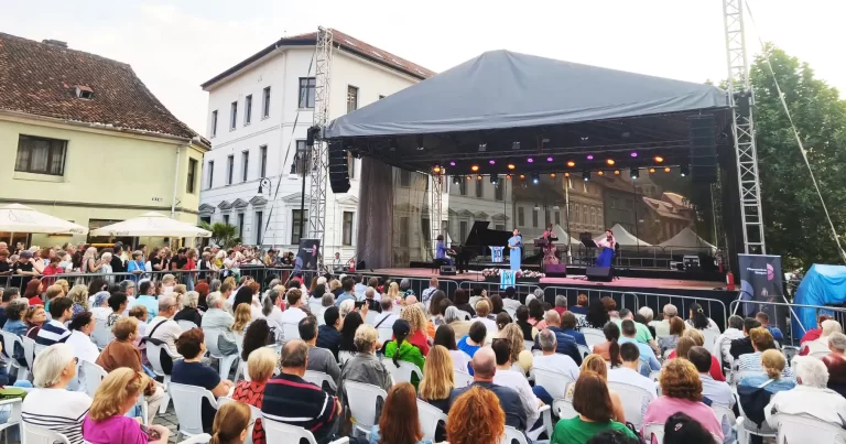 Filarmonica Brașov propune patru concerte în aer liber săptămâna aceasta
