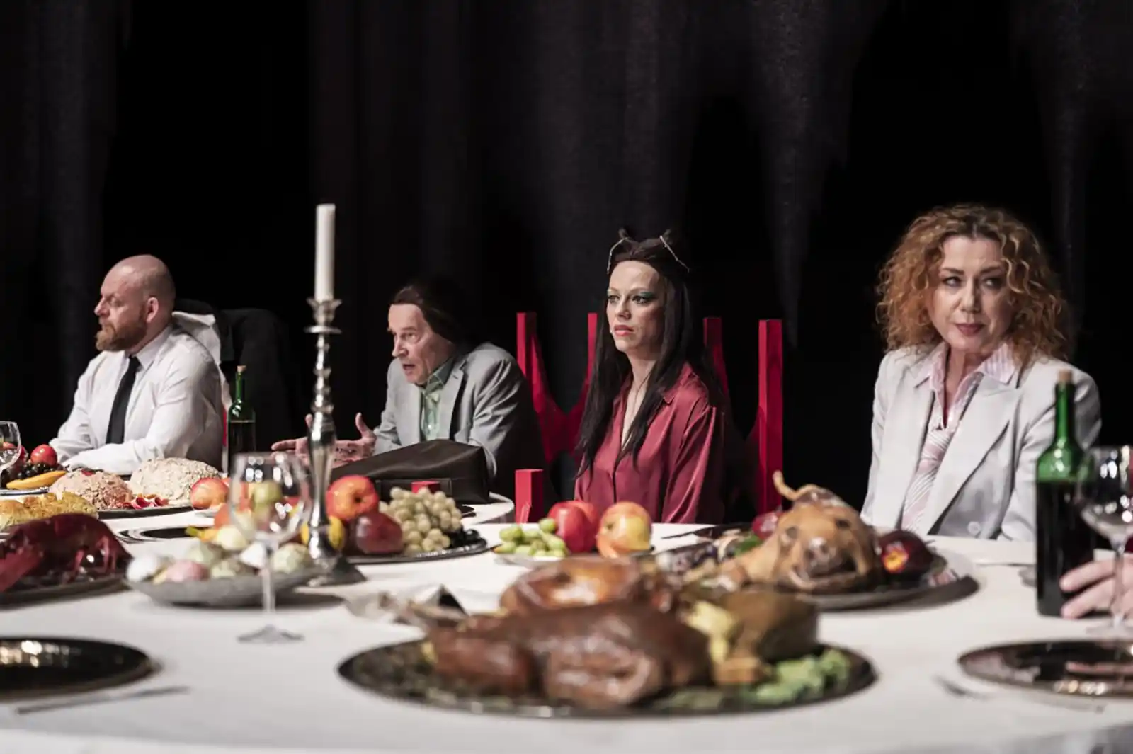 &bdquo;My Beloved Enemy&rdquo;, Teatrul Național Slovac, Bratislava Foto: Bara Podola