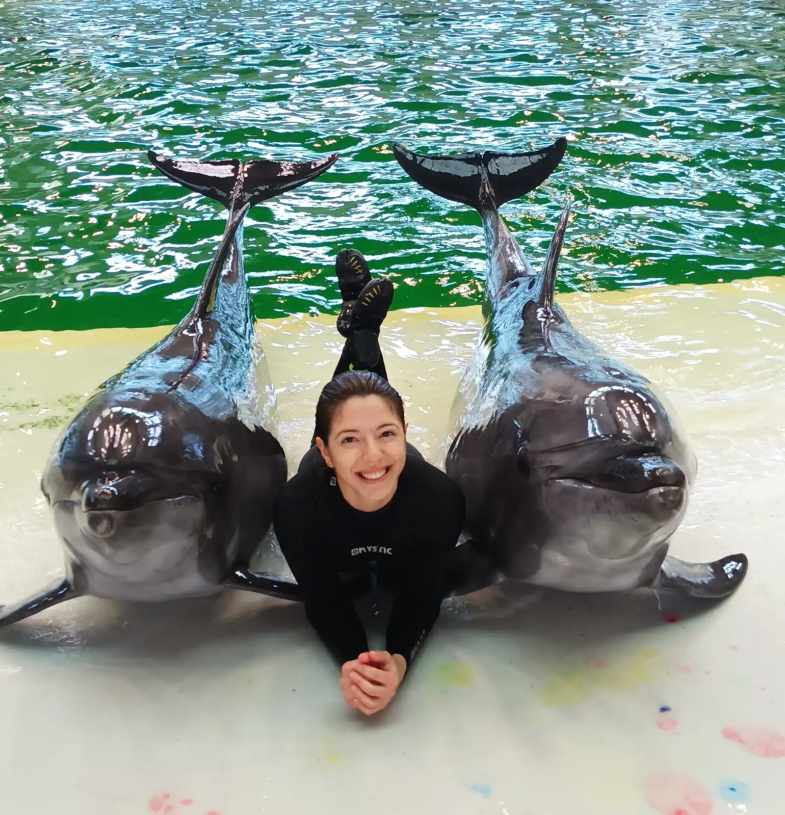 Monica Bogdan, antrenor de mamifere marine la Delfinariul din Constanța
