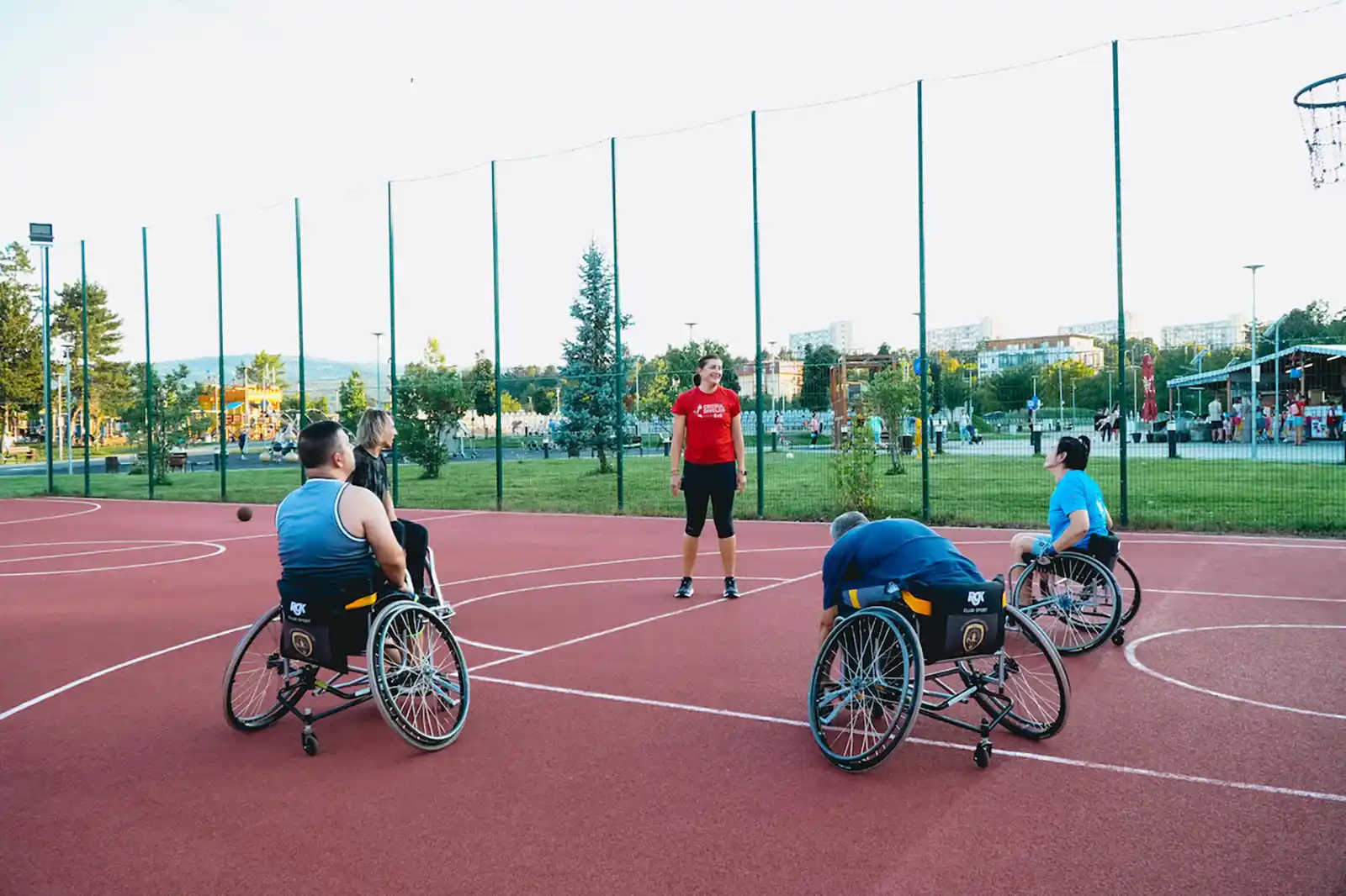 Cluj-Napoca devine, din nou, capitala sportului accesibil și pentru persoanele cu dizabilități și din grupuri vulnerabile